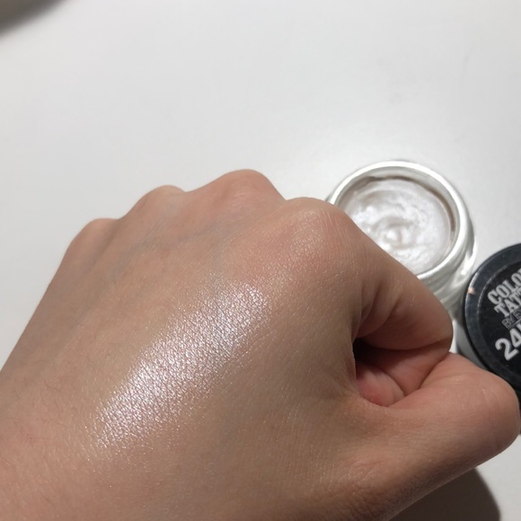 Maybelline color tattoo eyeshadow #5 - Picture 2 of 3